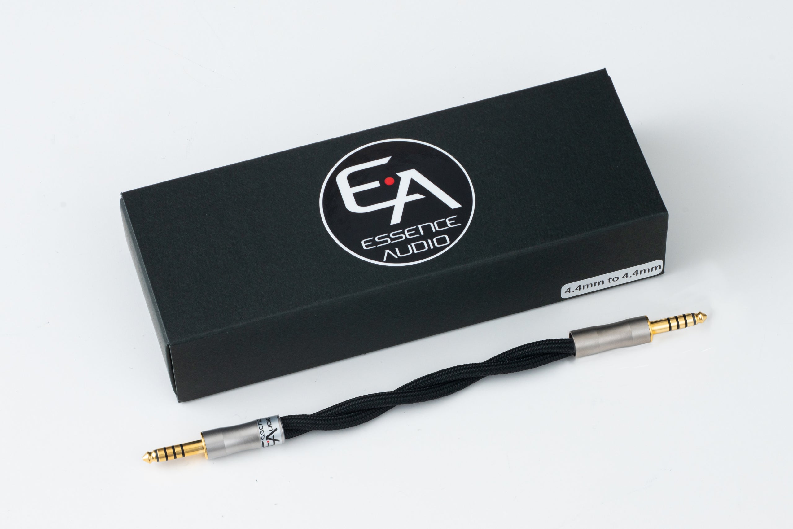 ストラップ/イヤホンジャック ESSENCE AUDIO JE-FI1-S 4.4mm-4.4mm Essence Audio JE-FI1-S
